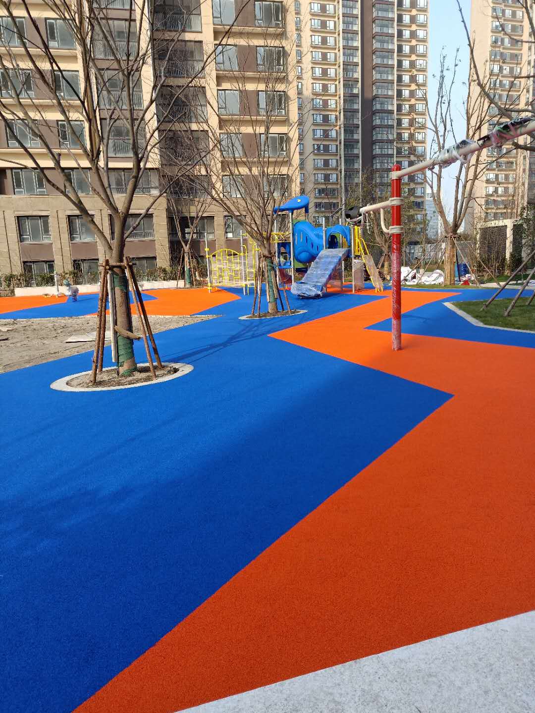 幼儿园塑胶跑道