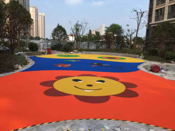 幼儿园塑胶跑道